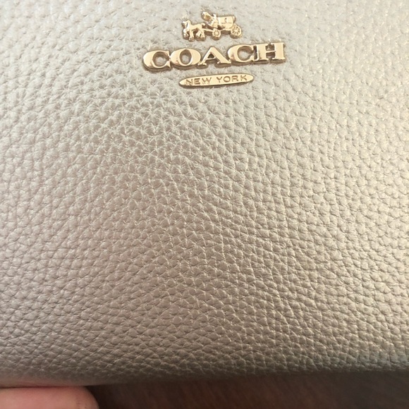 New rose gold coach wallet - Picture 6 of 7